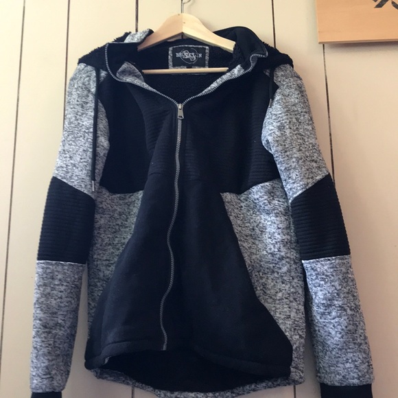 Black and grey zip hoodie. - Picture 1 of 3